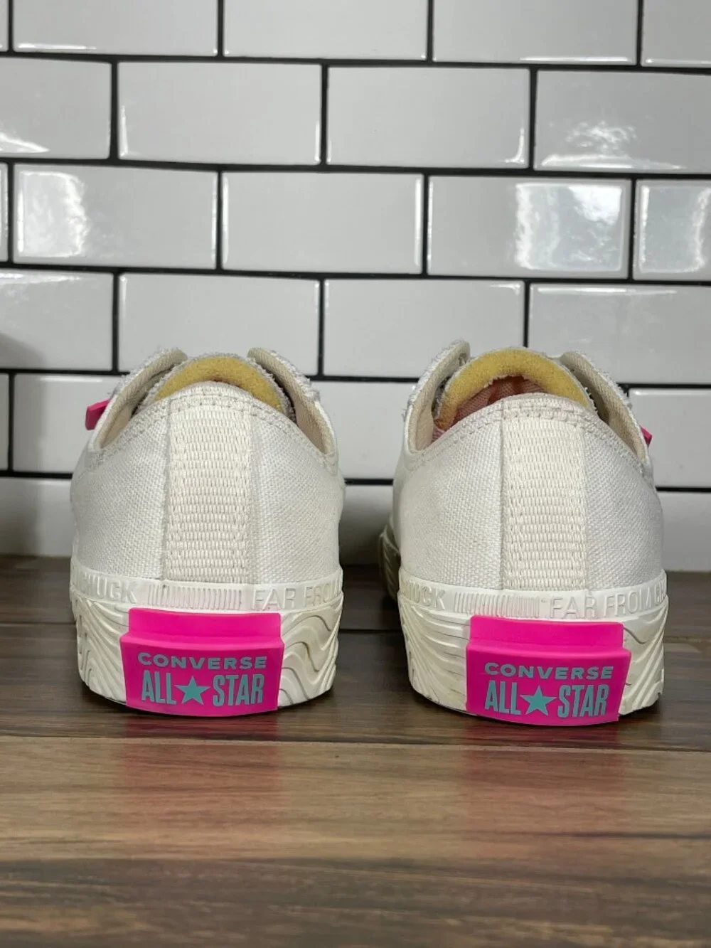 Converse Chuck Taylor All Ox Weekend Shoes Mens Size 9.5 Egret Pink Low Sneakers